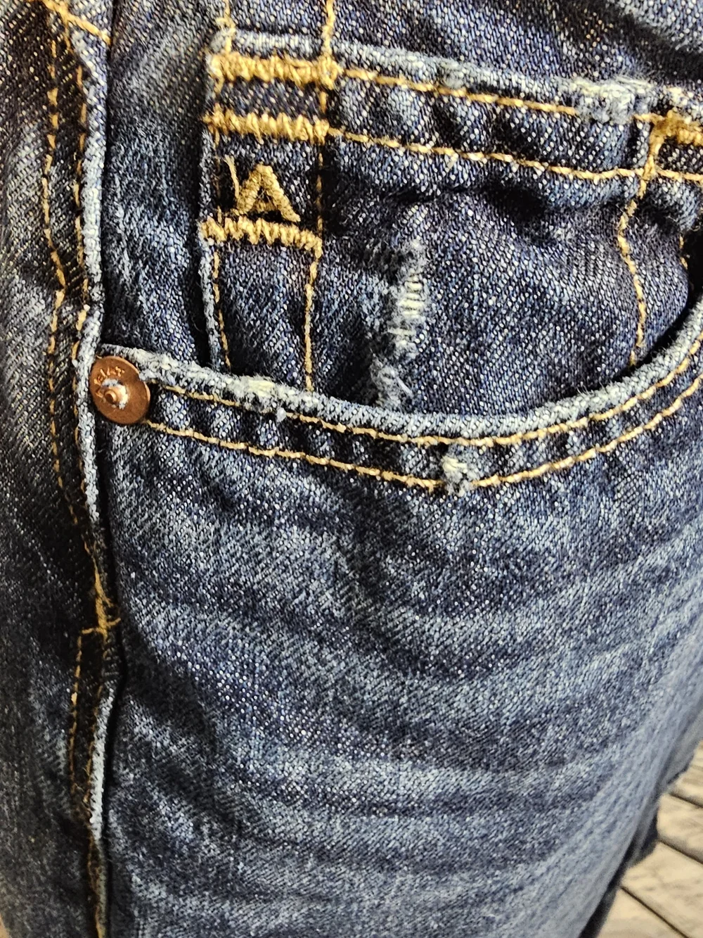 Ariat Denim Ultra High Rise Tomboy Straight Distressed Jeans 25R